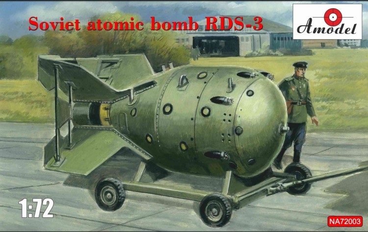 RDS-3 Soviet Atomic bomb plastic model kit