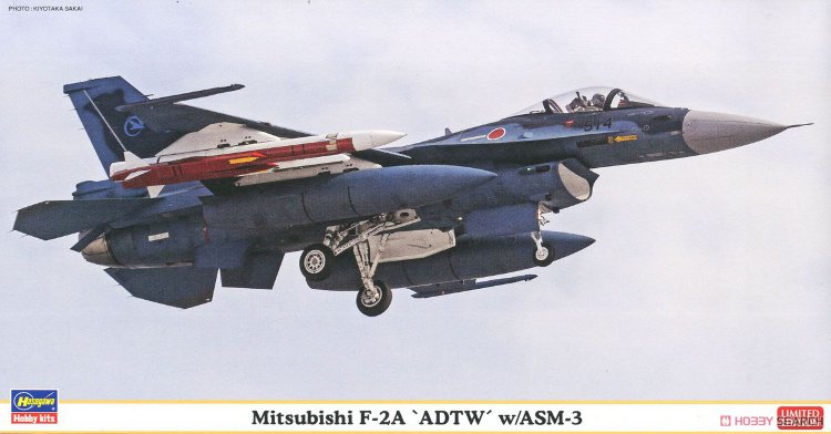 Mitsubishi F-2A ADTW    японский истребитель-бомбардировщик сборная модель 1/48