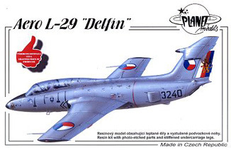 Л-29 "Дельфин" учебно-тренировочный самолет
