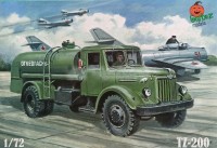 ТЗ-200 вантажівка радянський паливозаправник