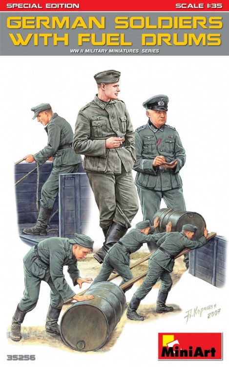 GERMAN SOLDIERS w/FUEL DRUMS. SPECIAL EDITION Plastic model kit