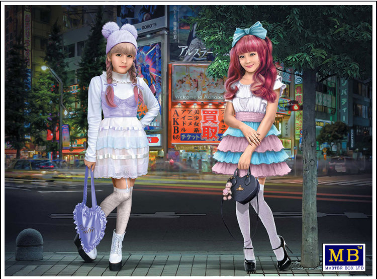Kawaii fashion leaders. Minami and Mai plastic model