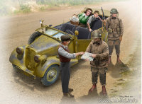 "Hitching a ride" Американские десантники и гражданские, 1945 г набор сборных фигур