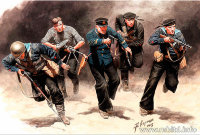 Советские моряки в атаке (1941-42) сборные фигурки