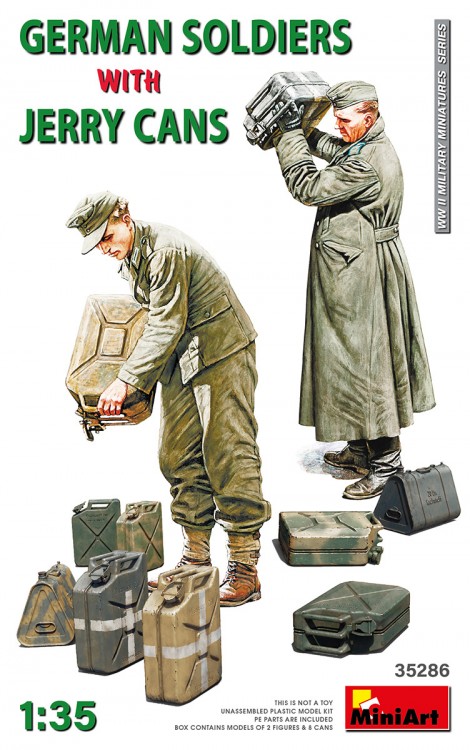 GERMAN SOLDIERS WITH JERRY CANS  plastic model kit